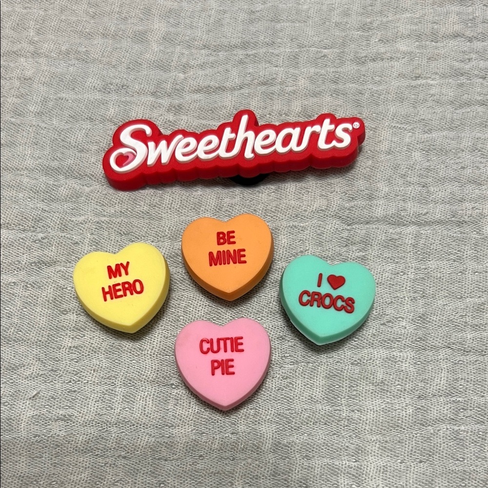 Jibbitz Sweetheart Inspired Croc Charms (Set of 5)
